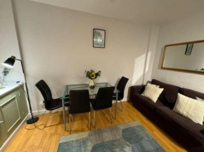 Amazing 2 flat bedroom in Chelsea London